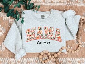 Customizable mama floral crew