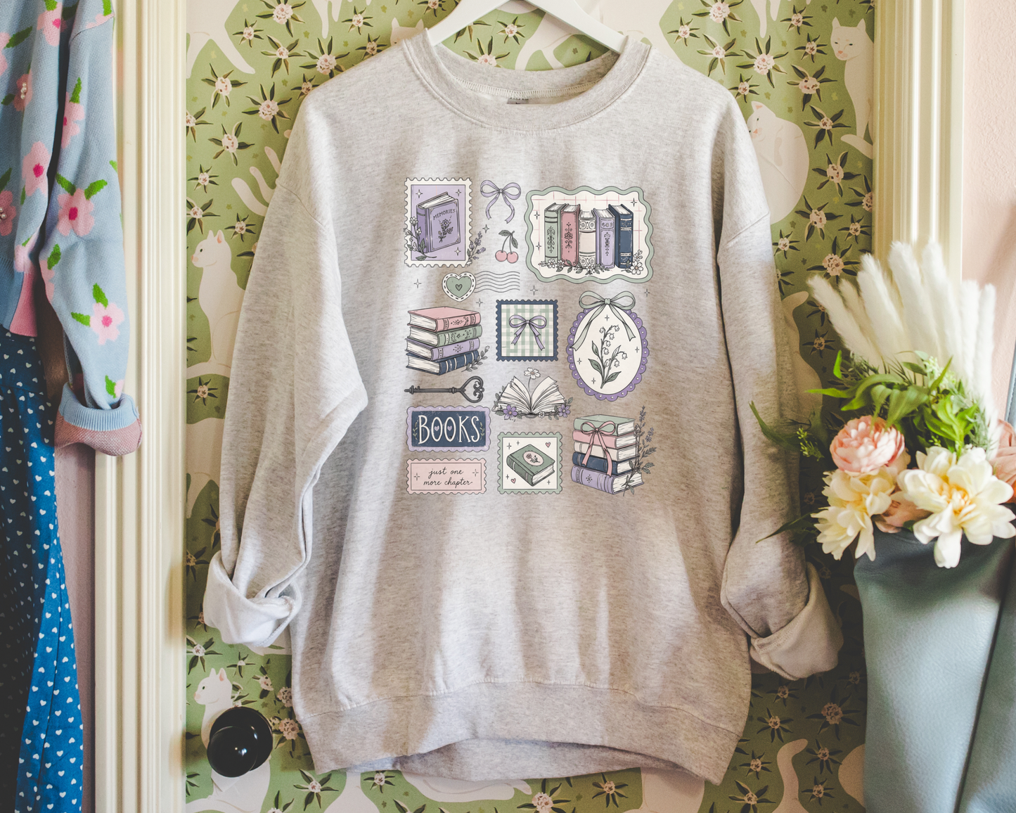 Book Life Graphic Sweatshirt