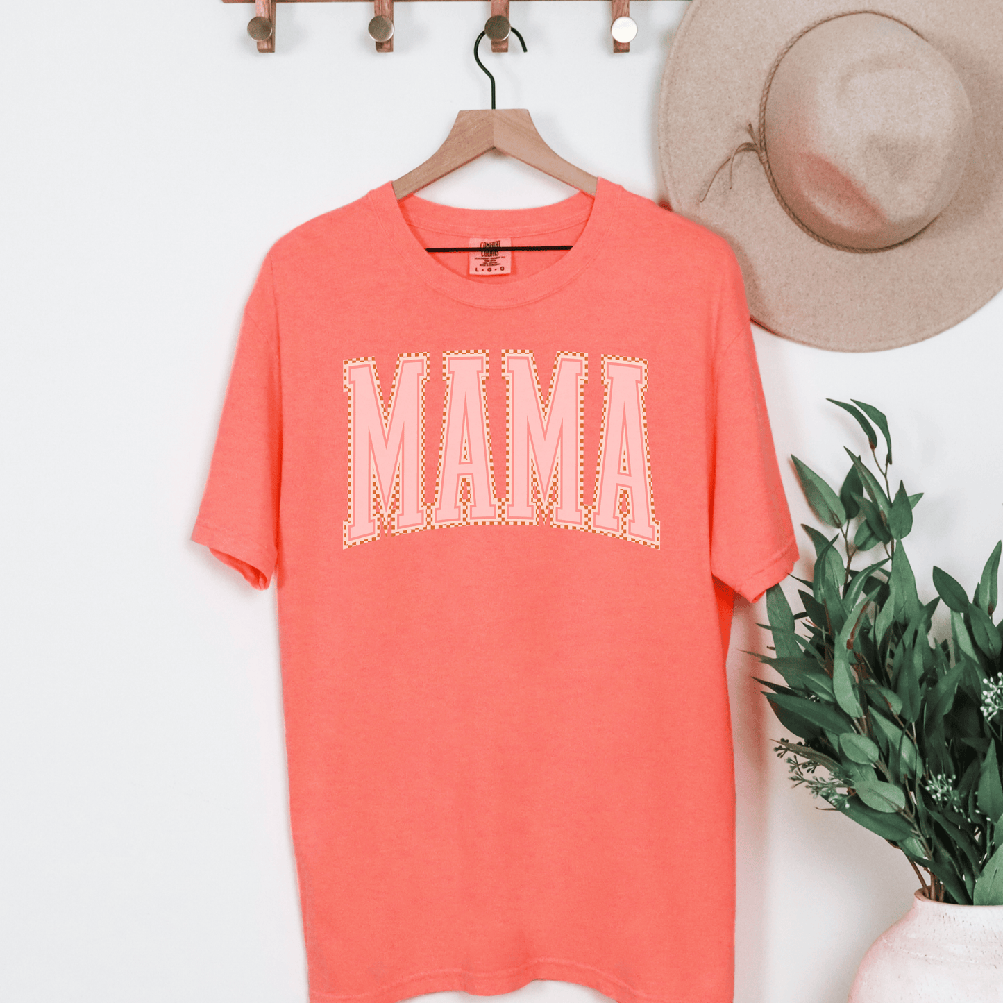 Classic Mama Graphic Tee