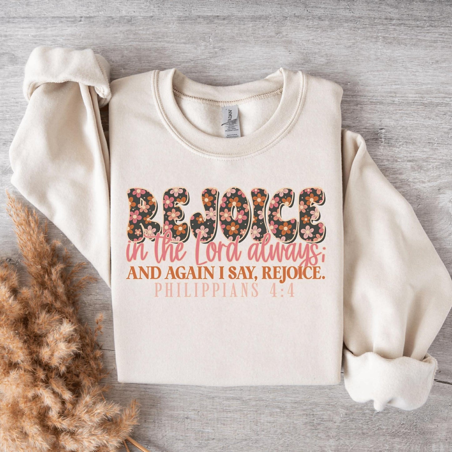Rejoice Graphic Sweatshirt