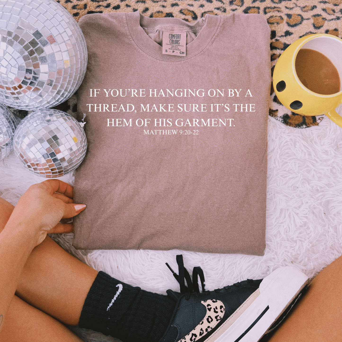 Hem Of His Garment - Matthew 9:20-22 Graphic Tee